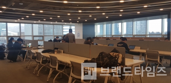 서울창조경제혁신센터 사무공간