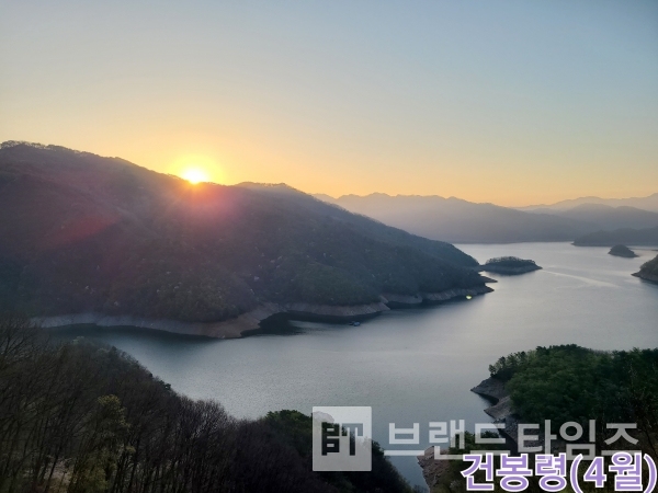 2021년 1월 금병산 일출/사진=최상훈 산악인