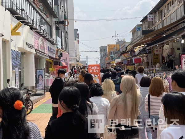 마포구 레드로드축제/사진=카리타스싱킹 강병호 대표