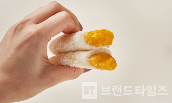노은정미소®에서 출시를 앞두고 있는 ‘코코넛망고찹쌀떡’/사진=좋은상품연구소 최낙삼 소장